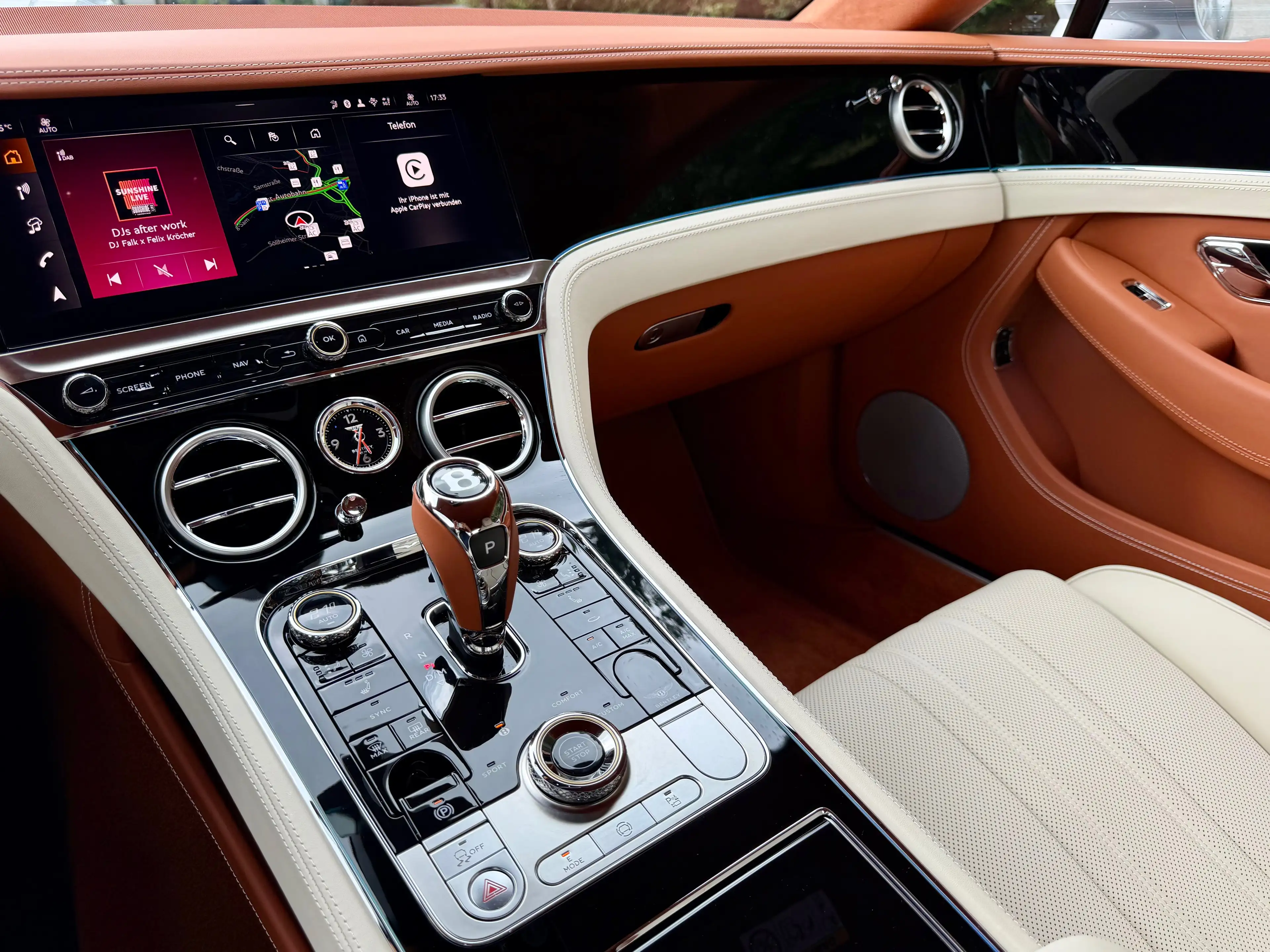 Bentley Continental GT Coupe V8 Hybrid *TRAUM*EXKLUSIVKONFIG*Garantie* — photo 15