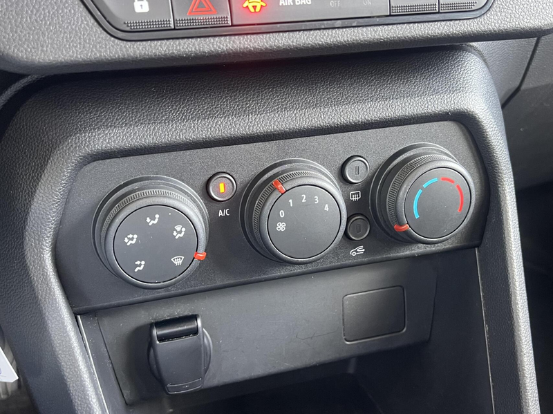 Dacia Jogger 1.0 TCe Bi-Fuel Comfort 7p. Airco Cruise NAP — photo 28