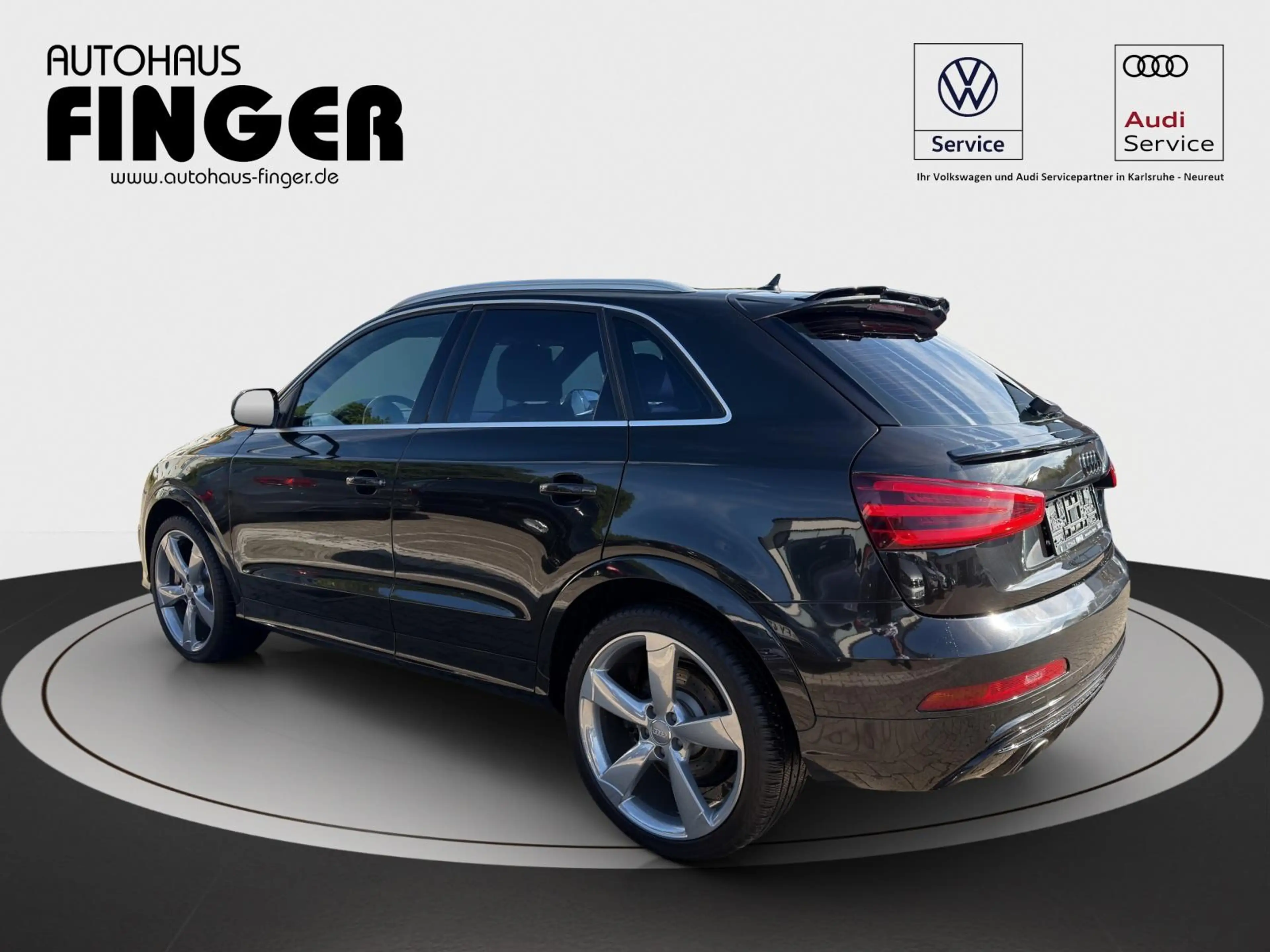 Audi RS Q3 RSQ3 2.5 TFSI Quattro *Xenon/Leder/Pano/Navi* — photo 4
