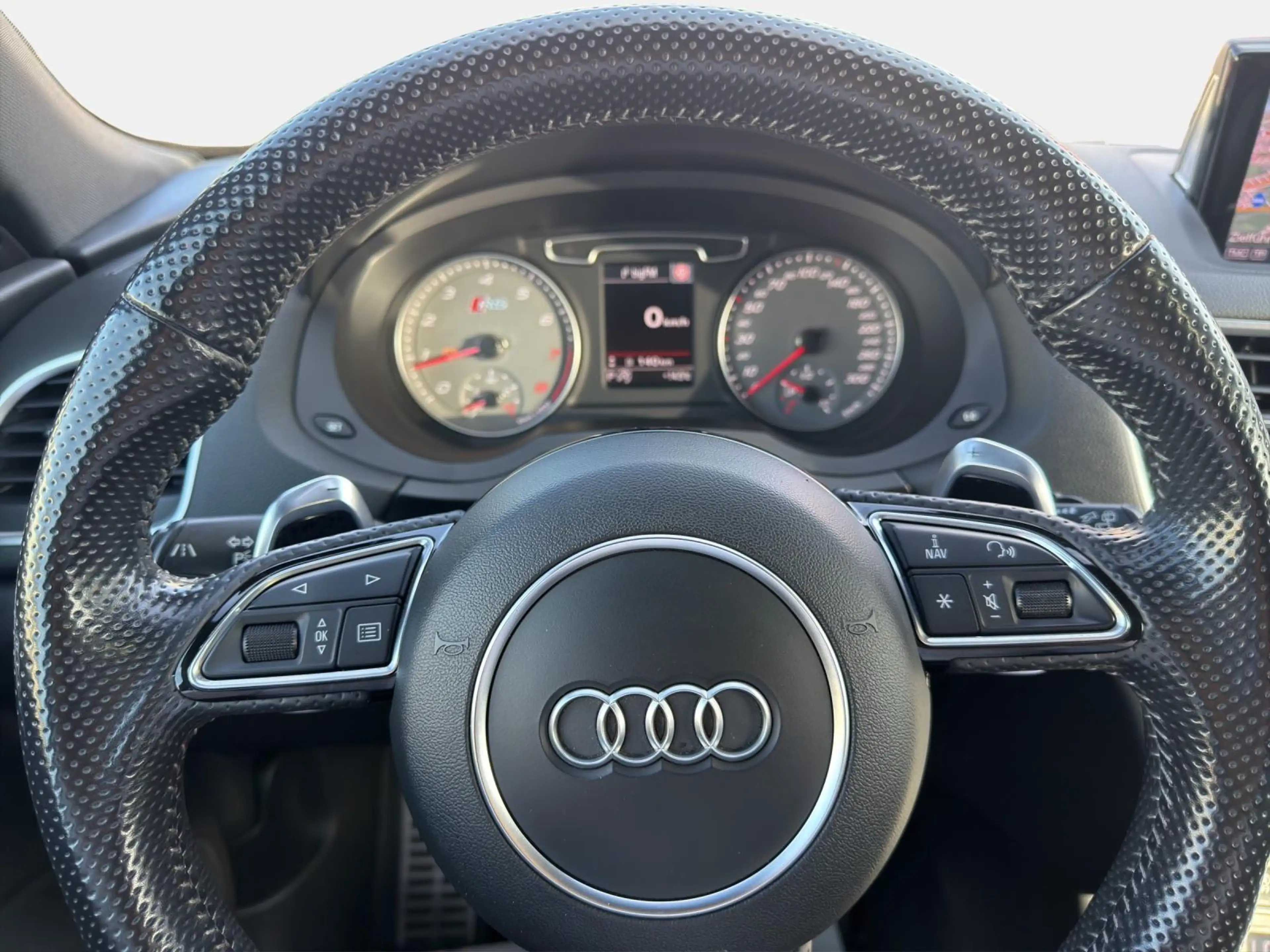 Audi RS Q3 RSQ3 2.5 TFSI Quattro *Xenon/Leder/Pano/Navi* — photo 12