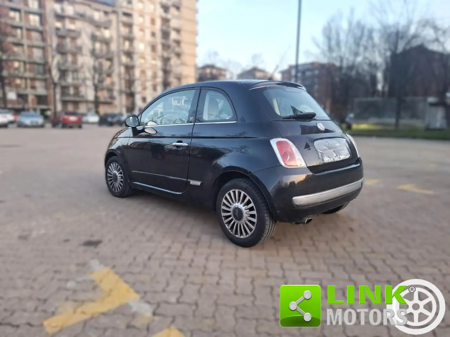 Fiat 500 1.2 Lounge Schwarz - 2