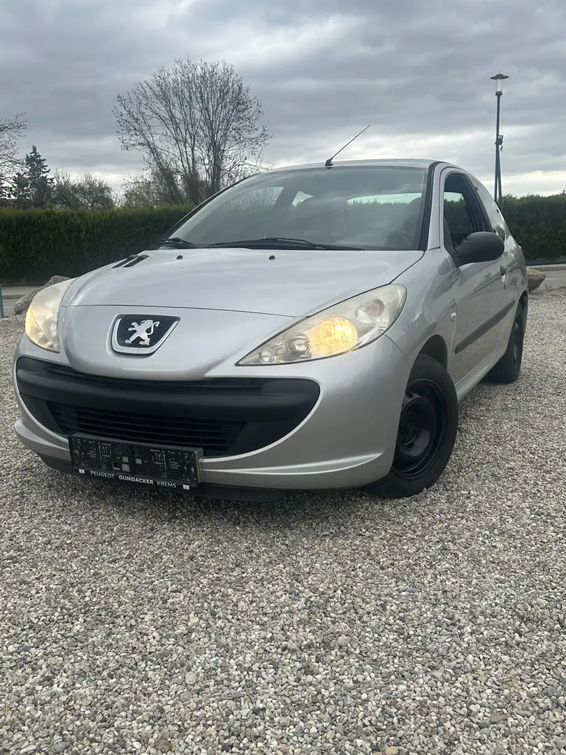 Peugeot 206 206+ 60 Pikerl 06/26! +43 688 64406892 - 2
