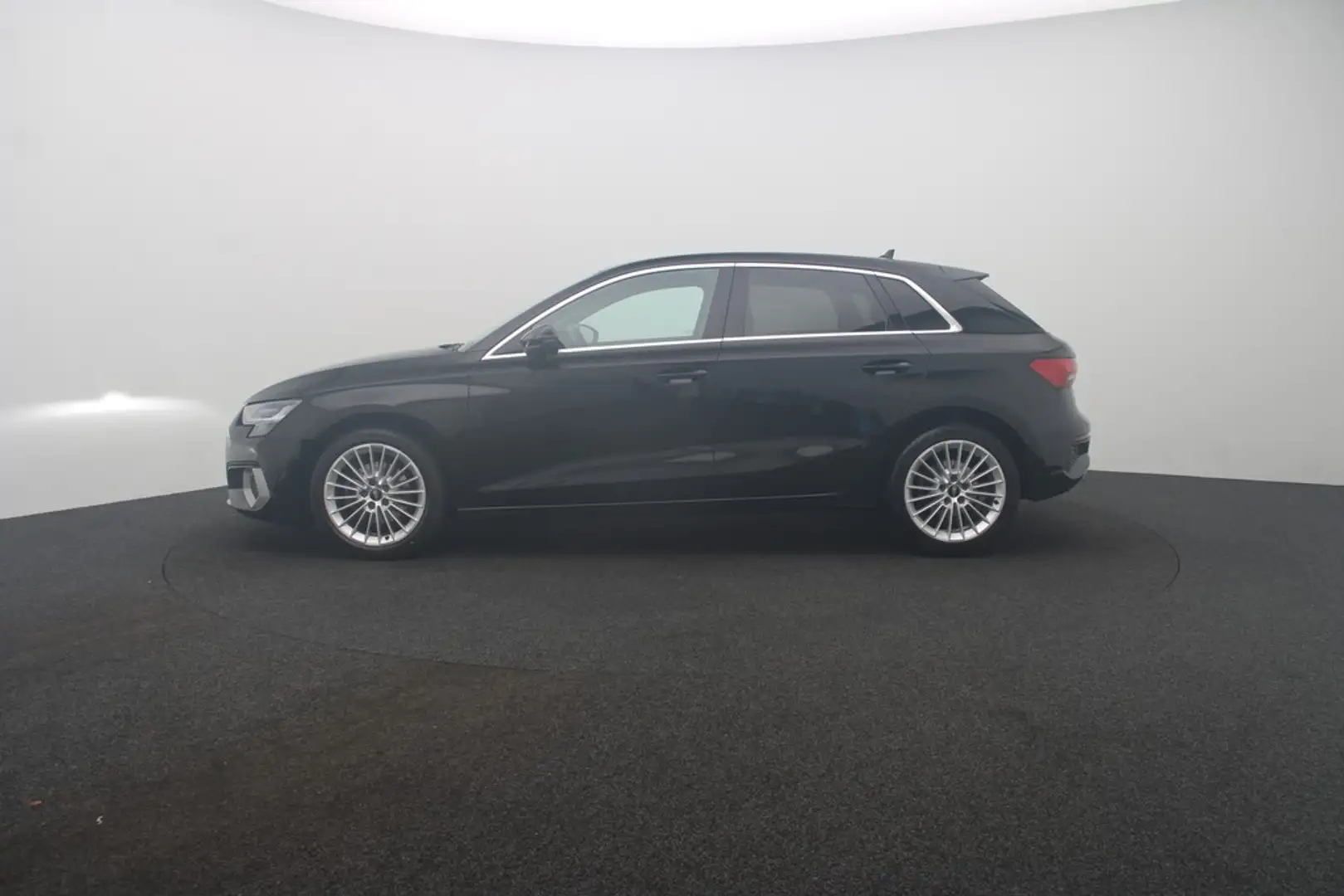 Audi A3 Sportback 35 TDI . Virt.Cockpit Navi AHK SHZ Noir - 2