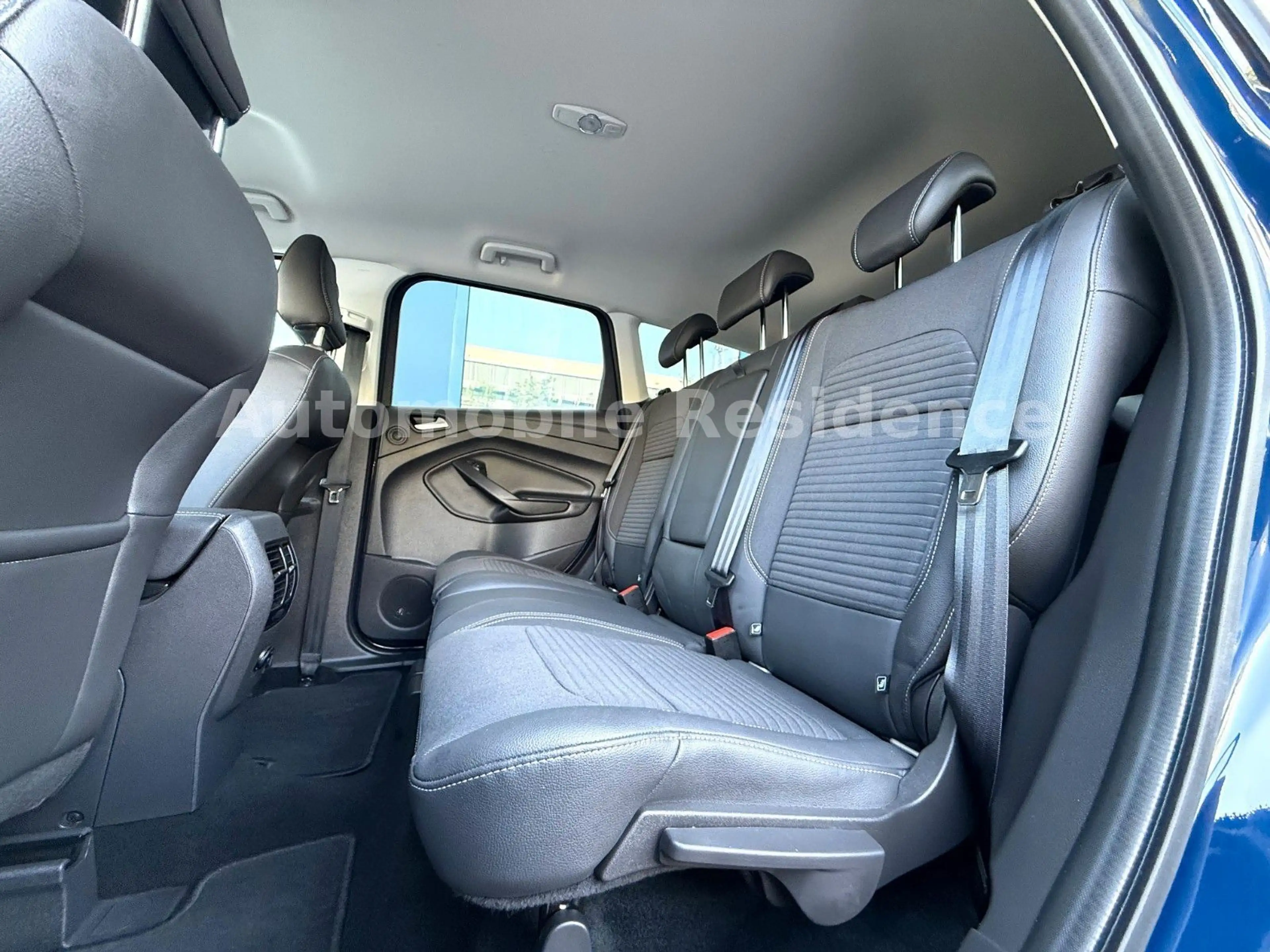 Ford Kuga Titanium Eco.1.5*NAVI*LEDER*LED*SHZ*CAM*MFL — photo 10
