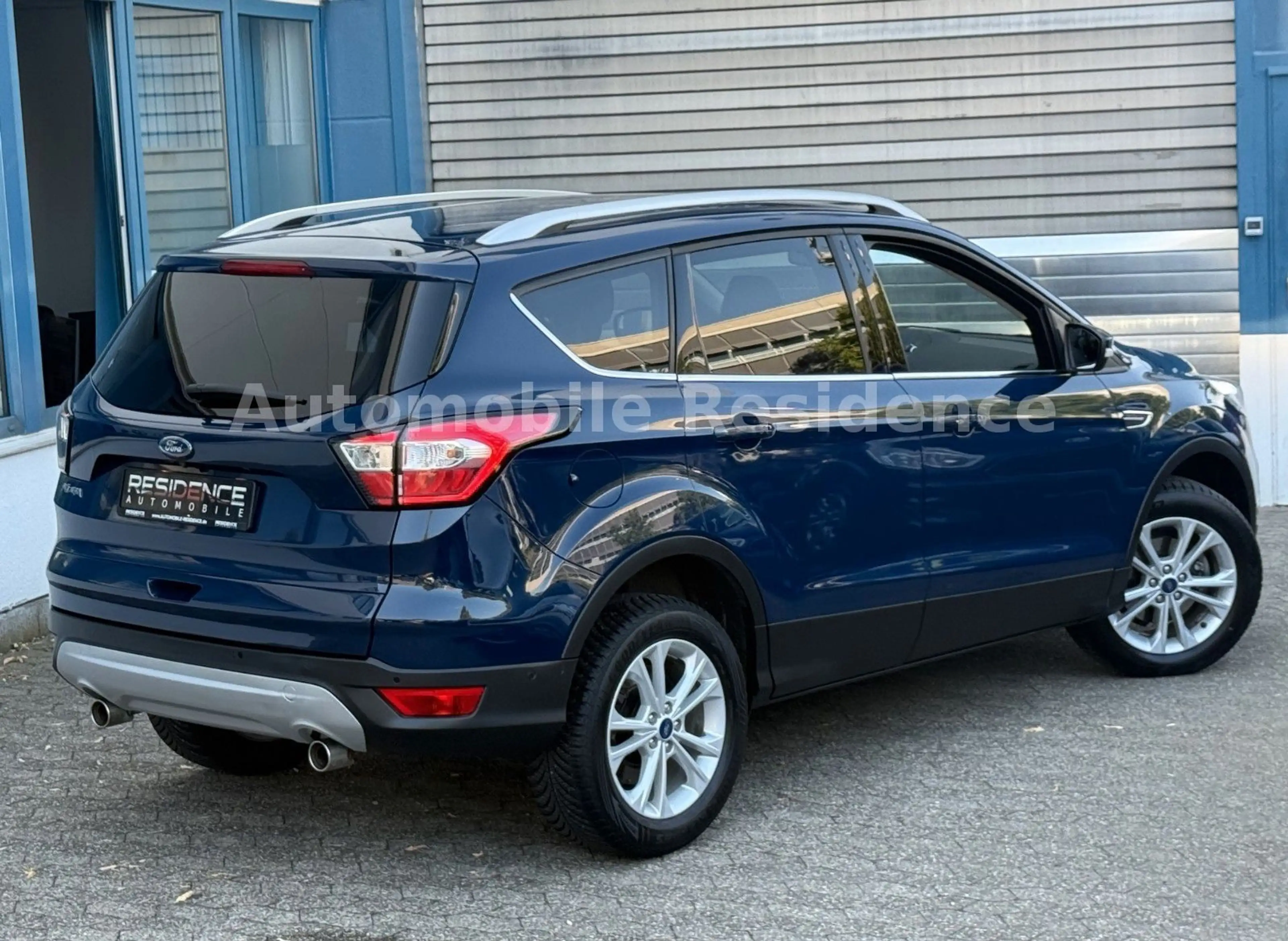 Ford Kuga Titanium Eco.1.5*NAVI*LEDER*LED*SHZ*CAM*MFL — photo 4
