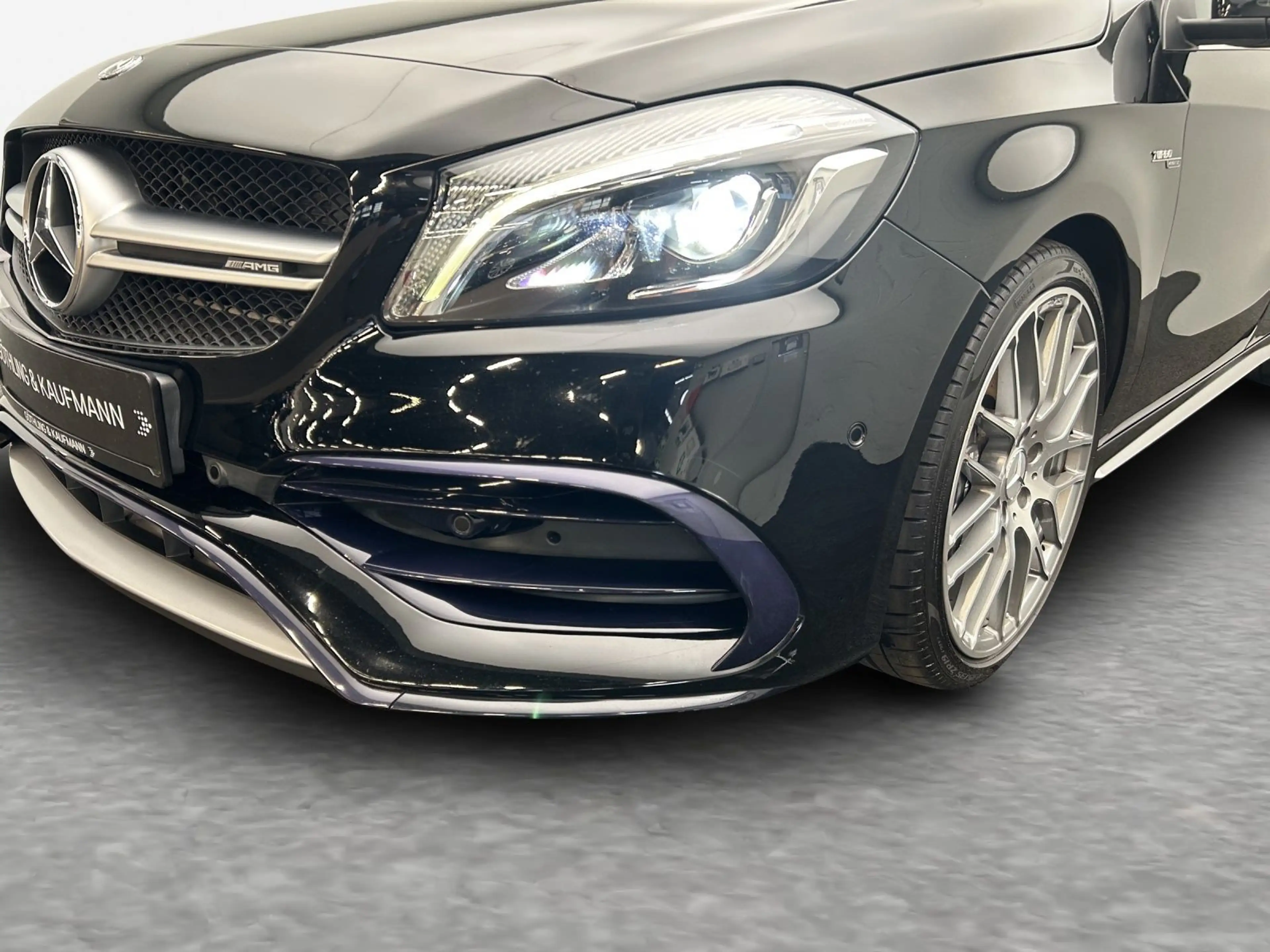 Mercedes-Benz A 45 AMG 4Matic*SAGA*PDC*LED*NAV*SHZ* — photo 13
