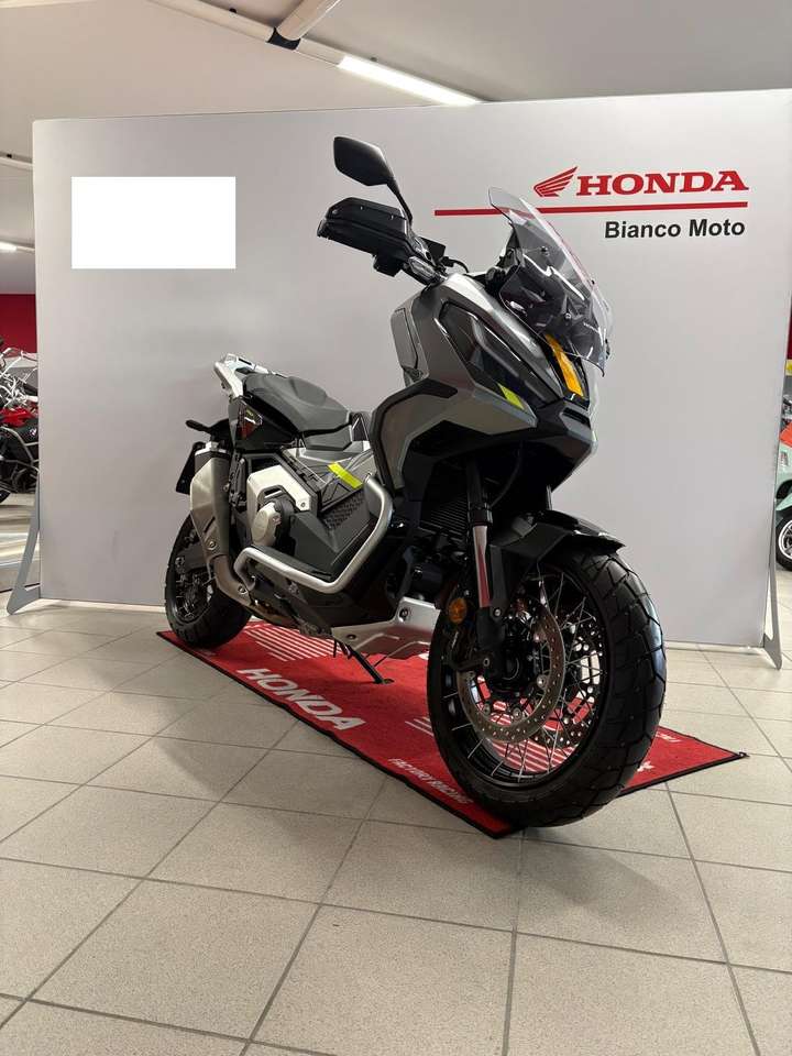 Honda X-ADV 750