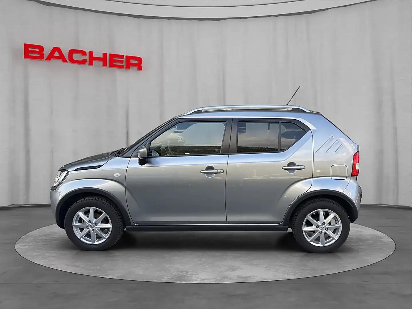 Suzuki Ignis 1,2 DualJet Hybrid 4WD shine Grau - 2