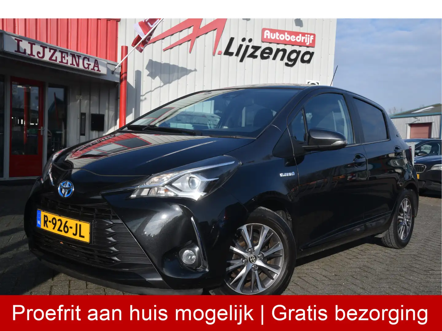 Toyota Yaris 1.5 Hybrid Dynamic Carplay | DAB | Keyless | LED | Schwarz - 1