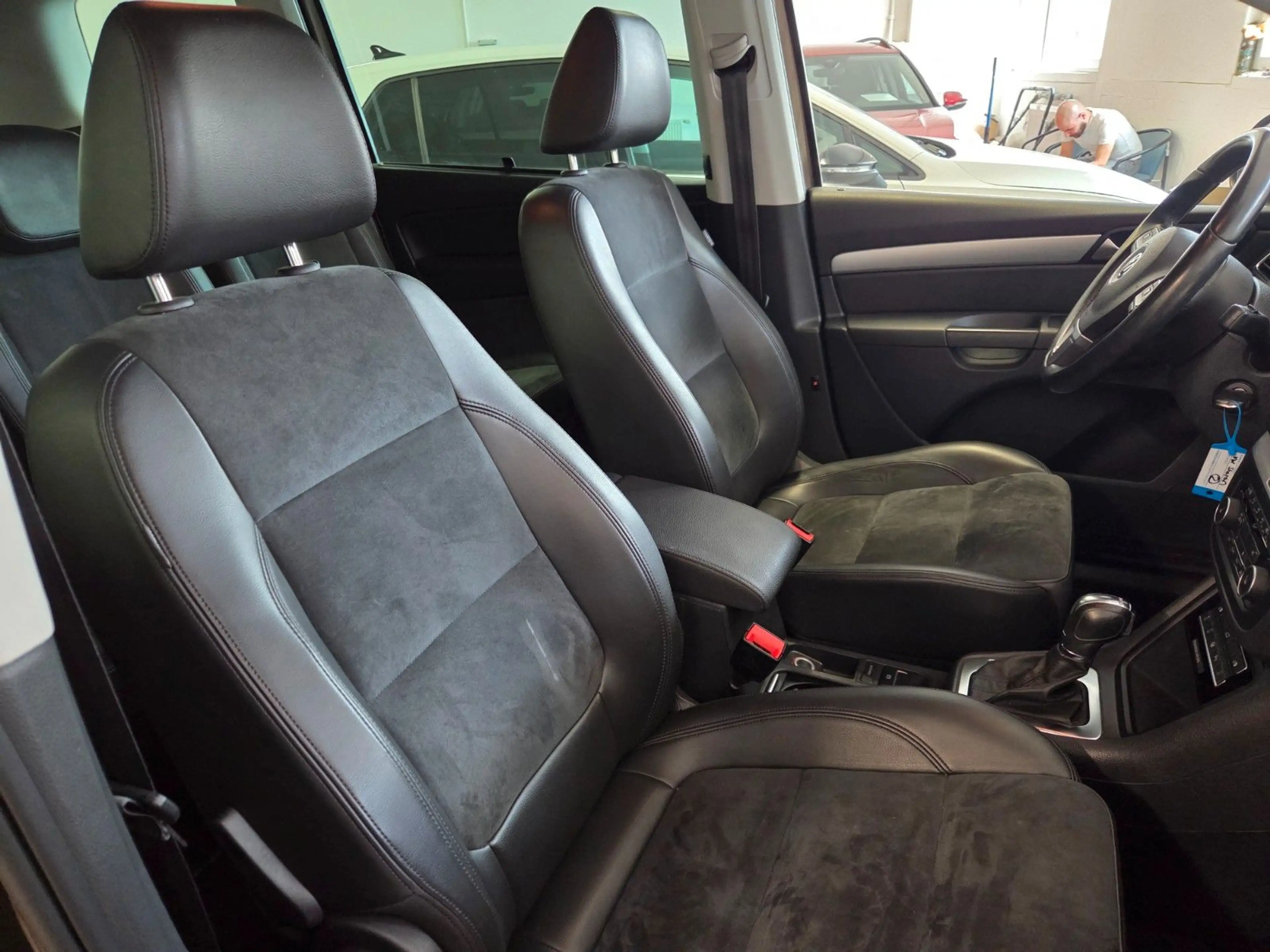 Volkswagen Sharan Highline BMT"Elecktr. Schiebertüre — photo 13