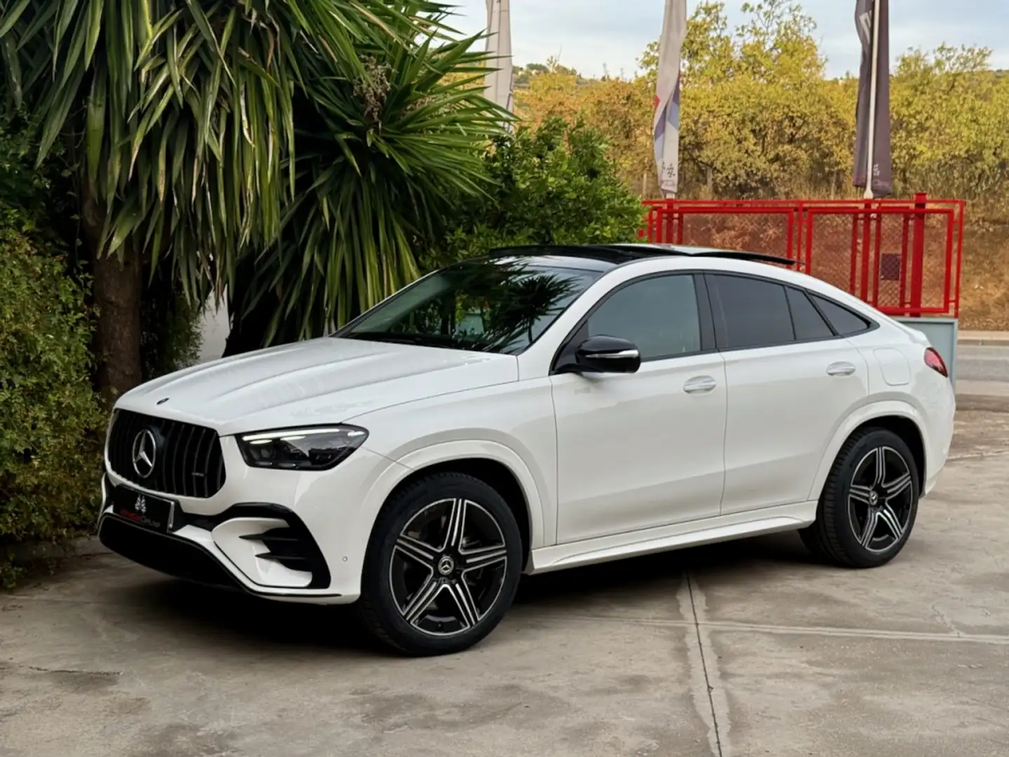 Mercedes-Benz GLE 350 Coupé 350de 4Matic Aut. Blanco - 2