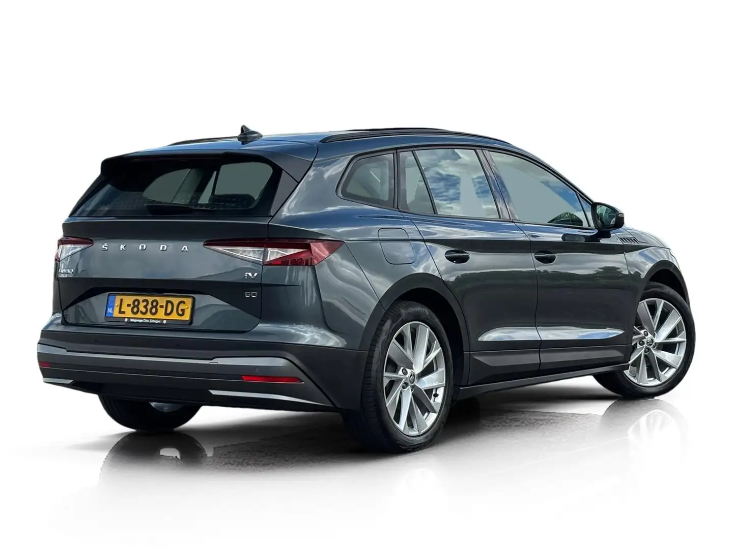 Skoda Enyaq iV ✅ Pano ✅ Leder ✅ ACC Grijs - 2