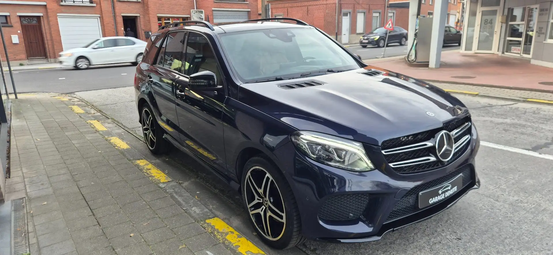 Mercedes-Benz GLE 350 GLE 350 d 4Matic 9G-TRONIC AMG Line Bleu - 2