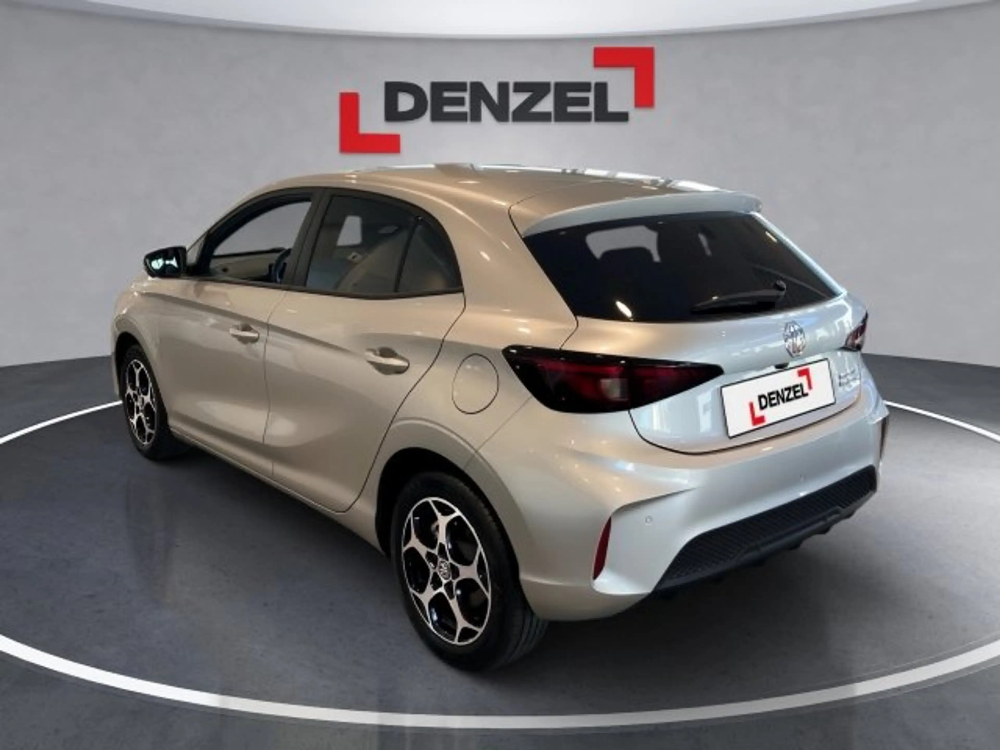 MG MG3 1,5 HEV Luxury MY26 Österreich Paket — photo 3