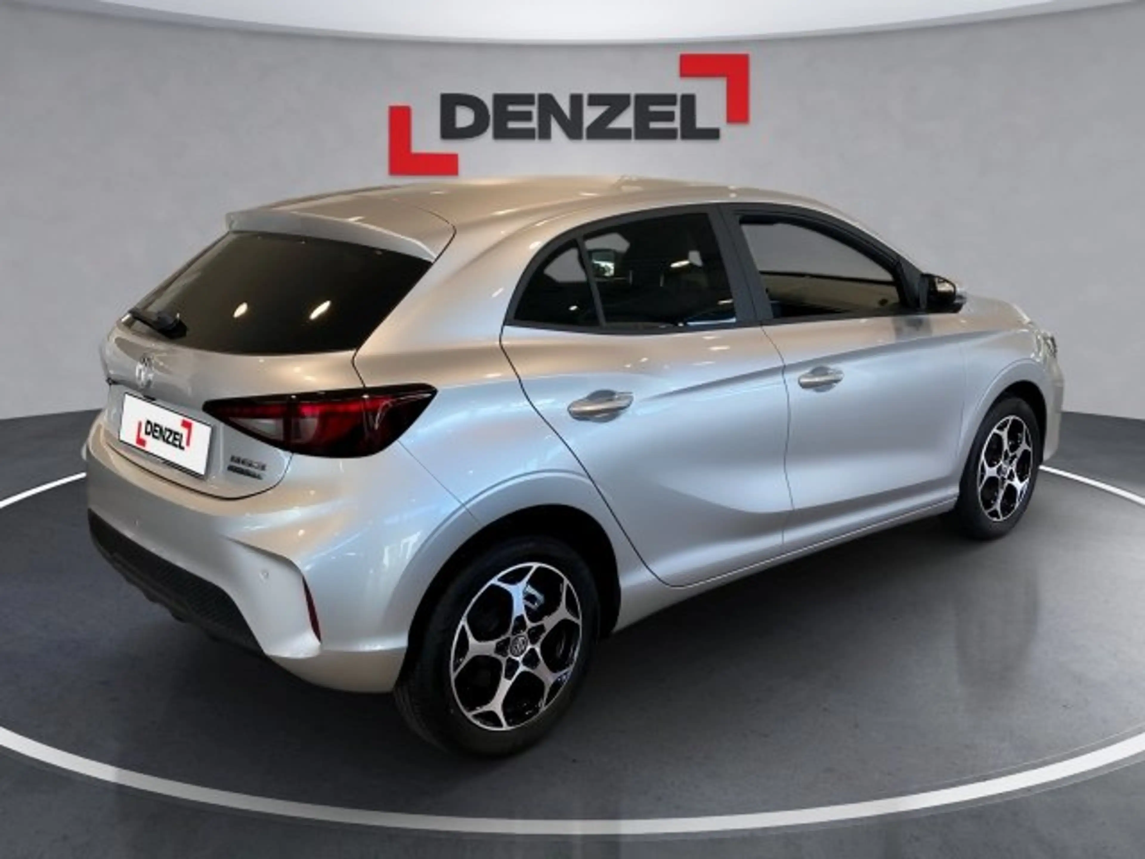 MG MG3 1,5 HEV Luxury MY26 Österreich Paket — photo 4