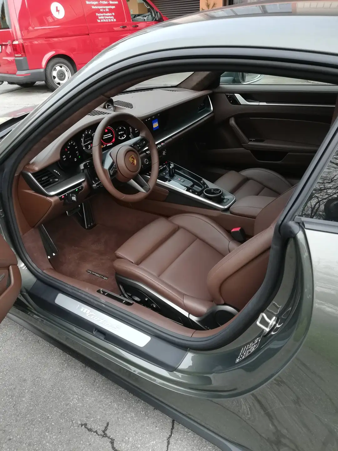포르쉐 911 Turbo S Coupe 2021 건메탈 사진 7