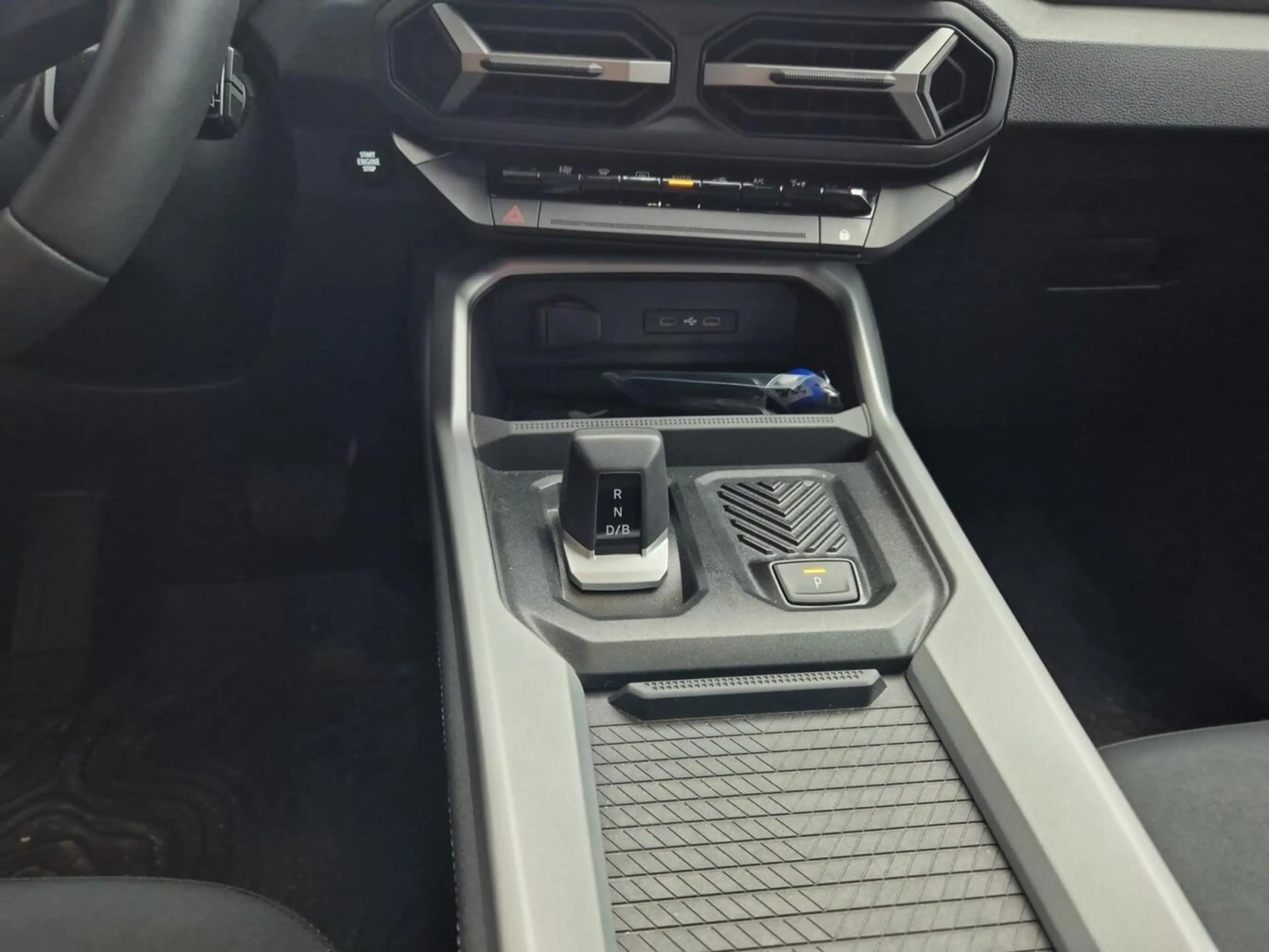 Dacia Bigster Journey 1.8 Hybrid 155 Aut. Pano Nav PDC 115 kW... — photo 8