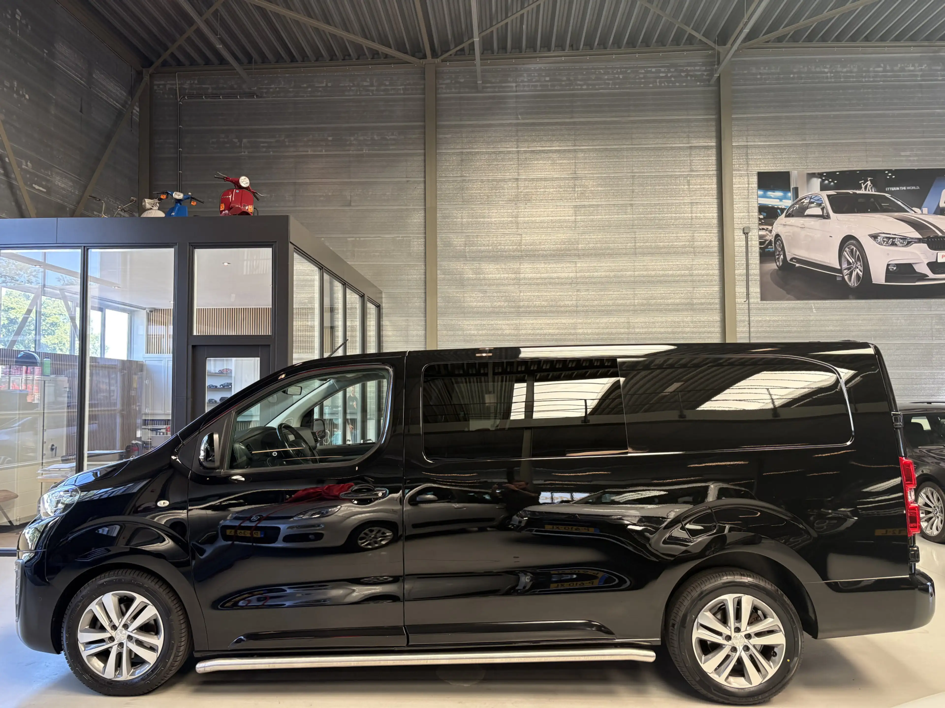 Peugeot Expert 2.0 BlueHDI 180 Long Asphalt DC Adapt. Cruise, Nav — photo 15