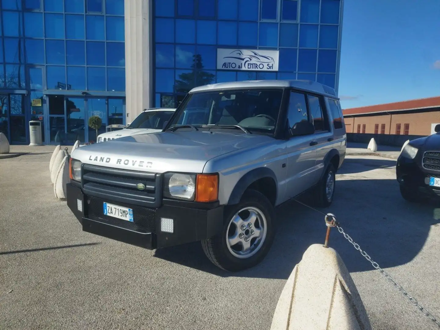 Land Rover Discovery 5p 2.5 TDi Automatico Autocarro N1 Silber - 1
