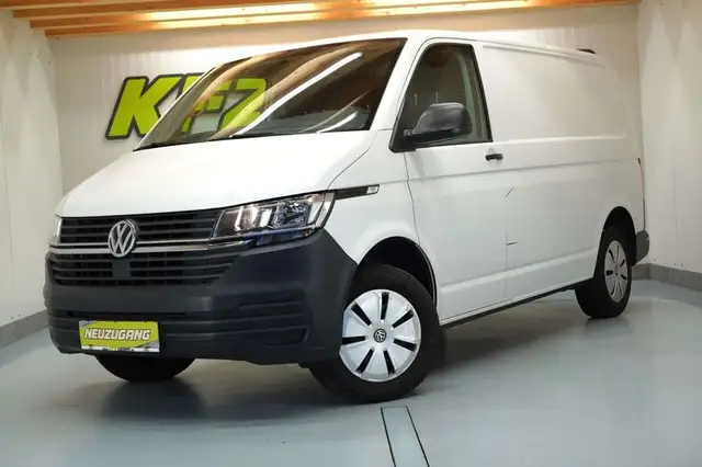 Volkswagen Transporter view 8