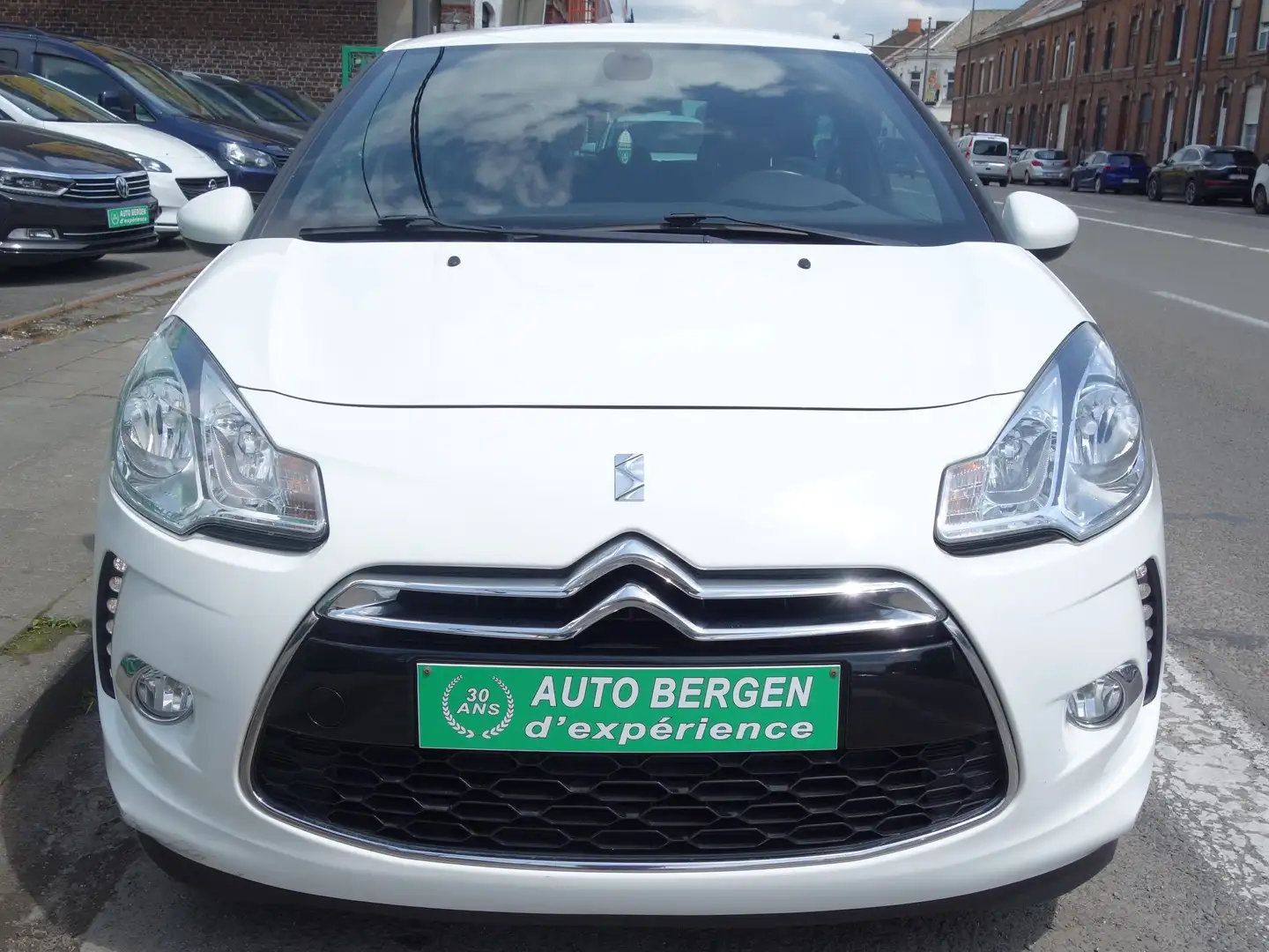 Citroen DS3 1.2 VTi So Chic***GARANTIE 1AN*** Blanco - 2