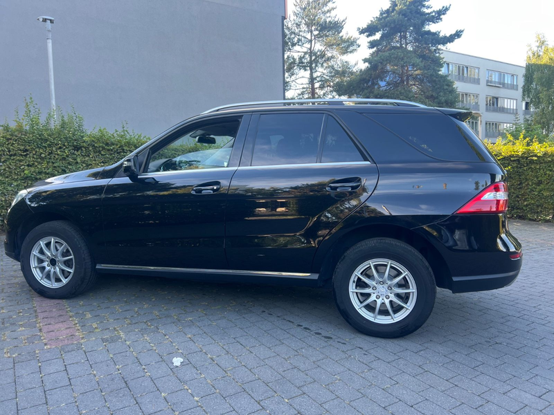 Mercedes-Benz ML 350 ML -Klasse ML 350 CDI BlueTec — photo 4