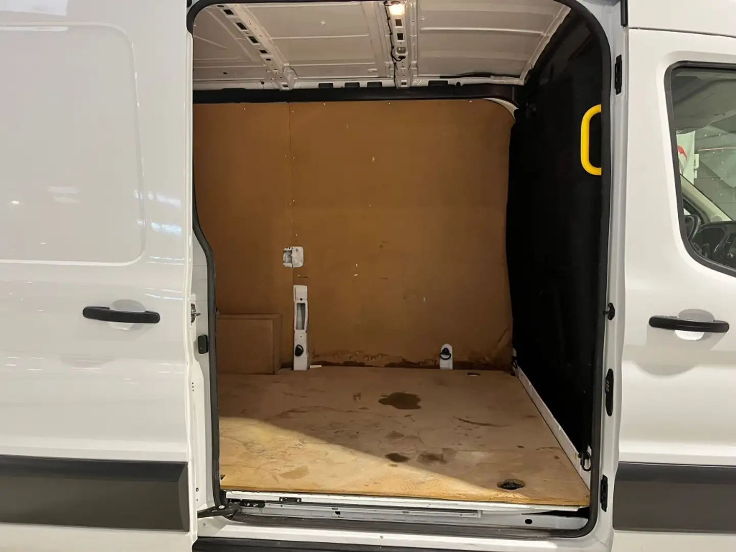 Ford Transit FT 310 L2 Van Ambiente 130 Blanco - 2