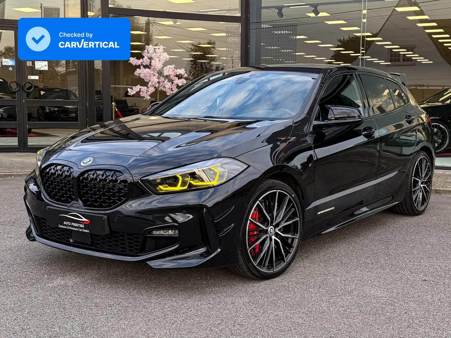 BMW 118 M-Sport Pro * RESERVEE / RESERVED / GERESERVEERD * Negro - 1