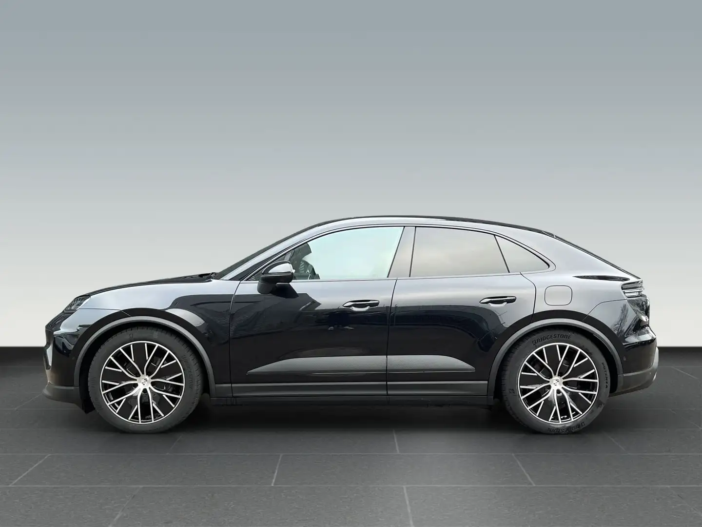 Porsche Macan 4 Servo+,Privacy,PASM,InnoDrive Schwarz - 2