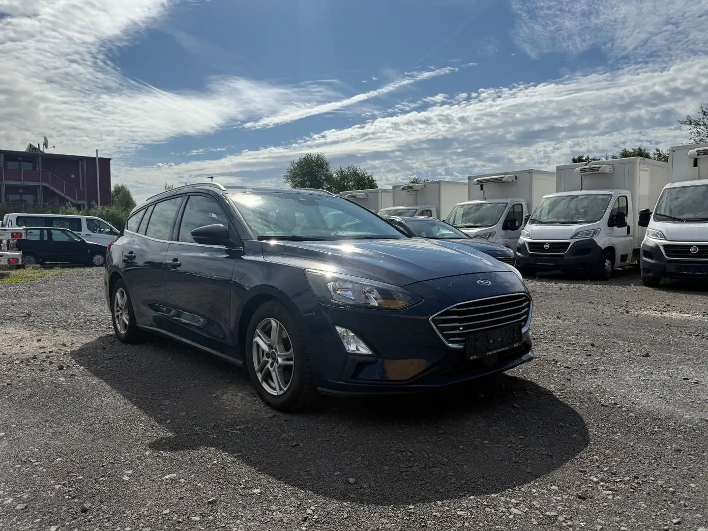 Ford Focus Turnier Cool & Connect Blau - 1