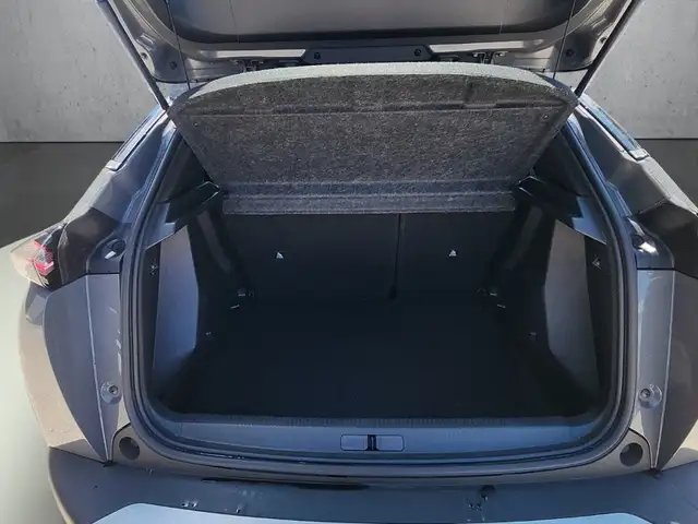 Peugeot 2008 view 7