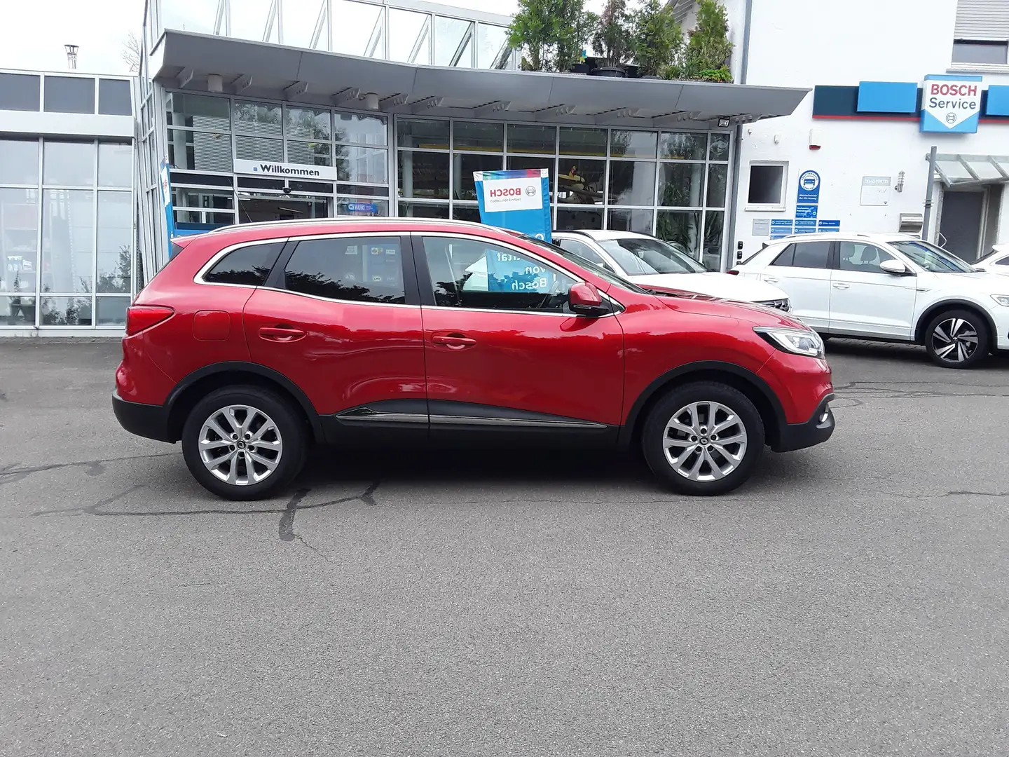 Renault Kadjar Experience TCe 130PS, NAVI, KLIMA PDC vo+hi.  uvm. Rot - 2