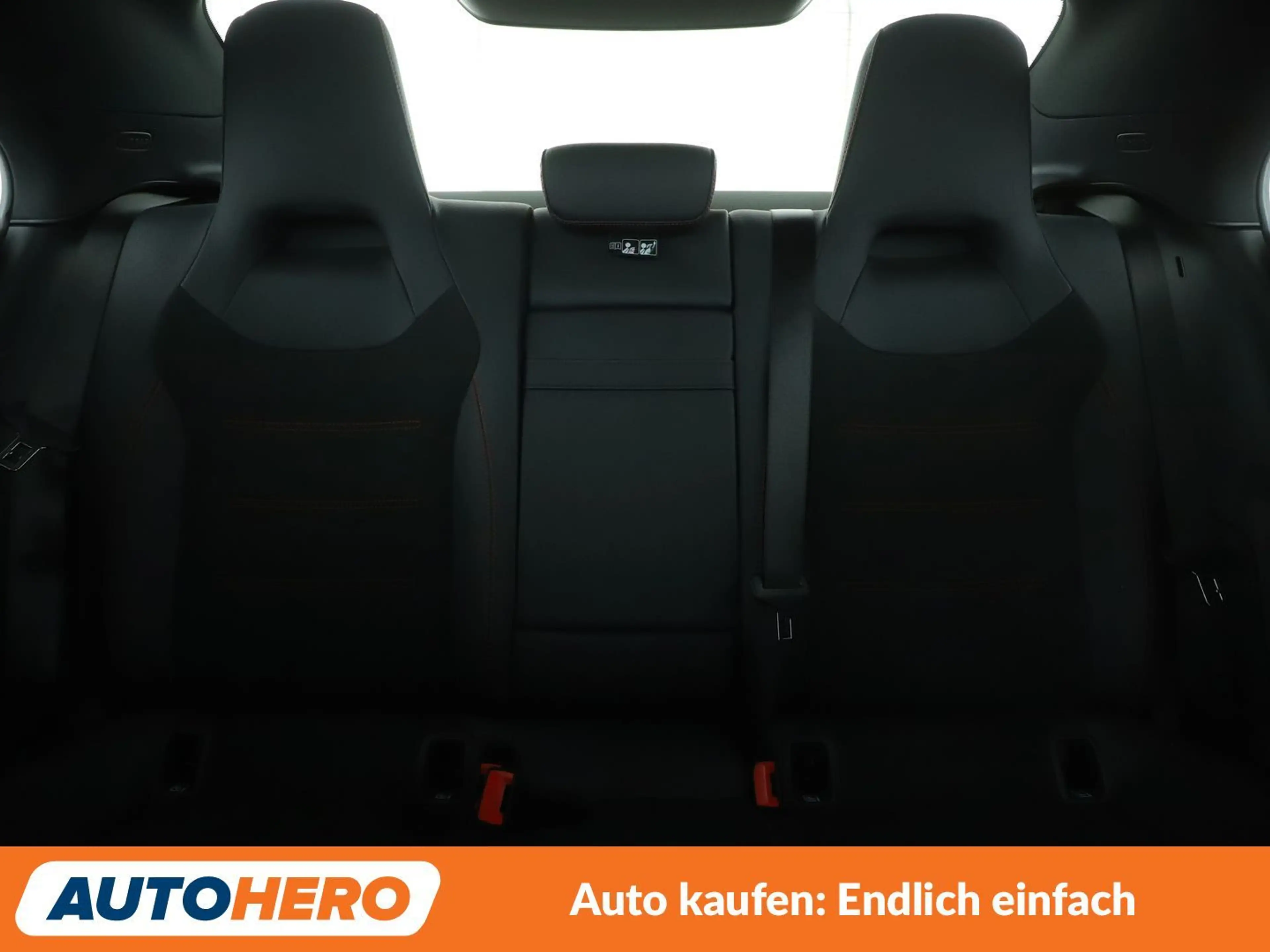 Mercedes-Benz CLA 180 CLA 180 Mild-Hybrid AMG Line Edition Aut.*NAVI* — photo 11