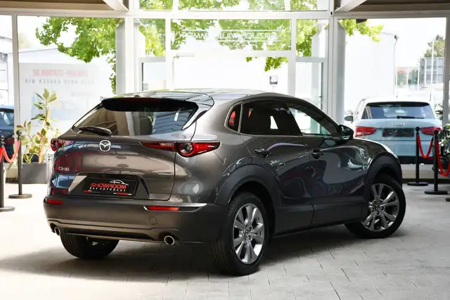 Mazda CX-30 view 2