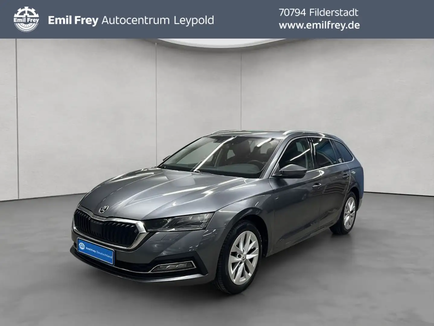 Skoda Octavia Combi 1.5 TSI e-TEC AHK Grau - 1