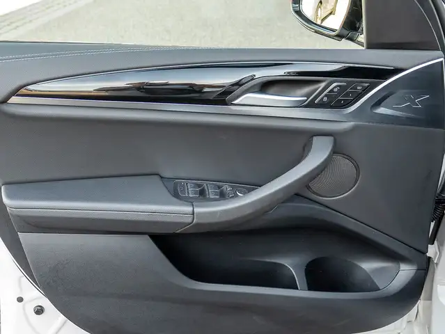 BMW Ix3 view 18