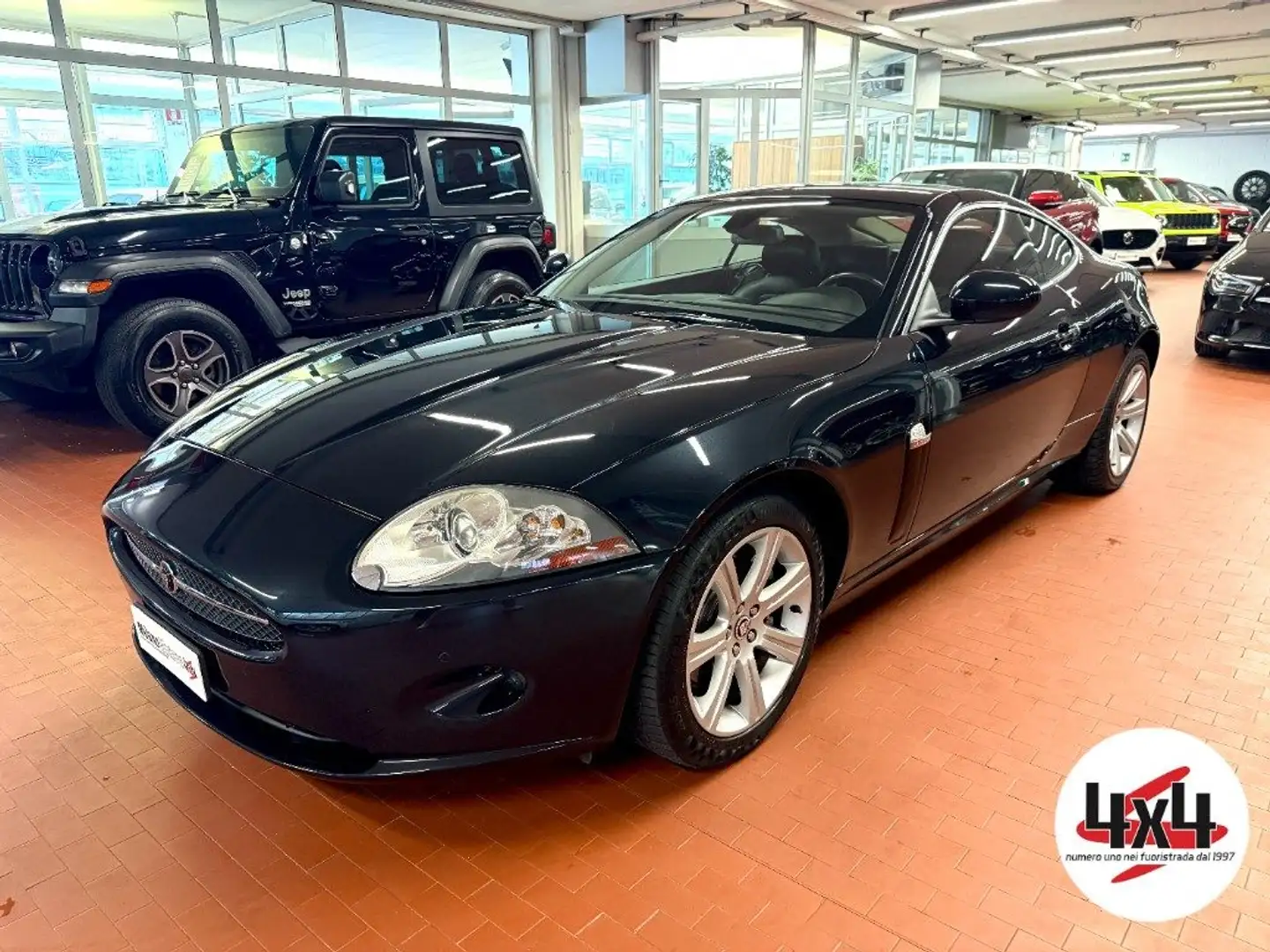 Jaguar XK 3.5 V8 Coupé Black - 1