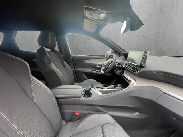 Peugeot 3008 view 13
