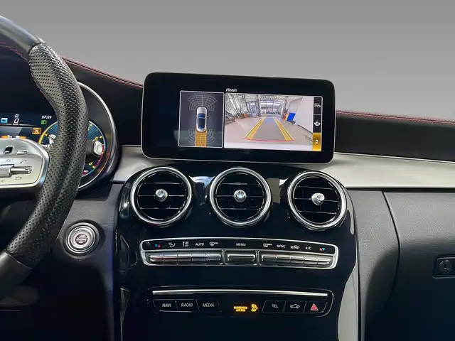Mercedes-Benz C Class view 14
