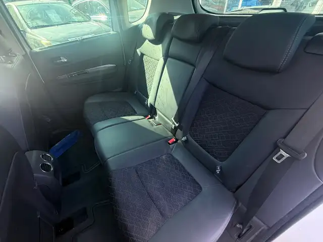 Peugeot 3008 view 10
