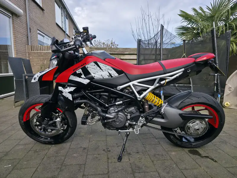 Ducati Hypermotard 950 - foto 7