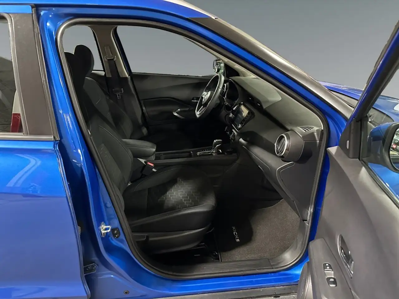 Nissan Kicks photo Nissan Kicks
