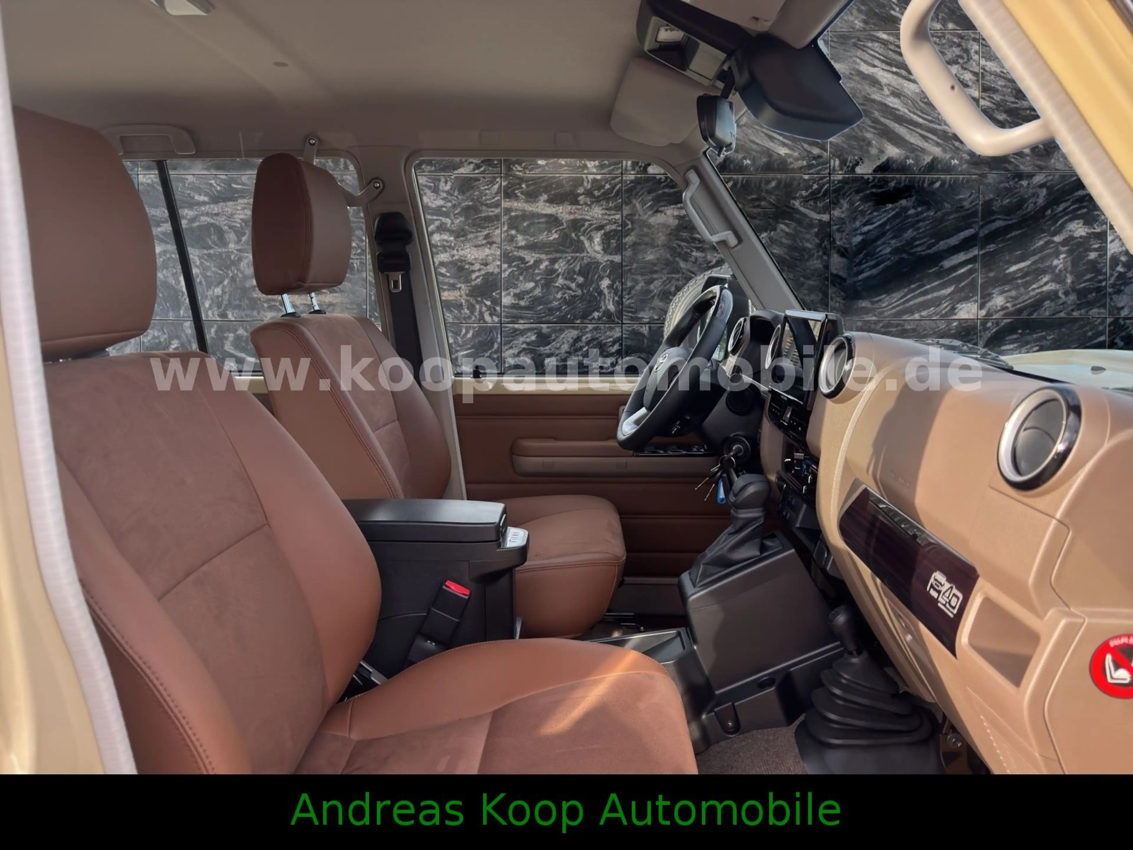 Toyota Land Cruiser GRJ 76 LX+ Automat Leder SOFORT — photo 5
