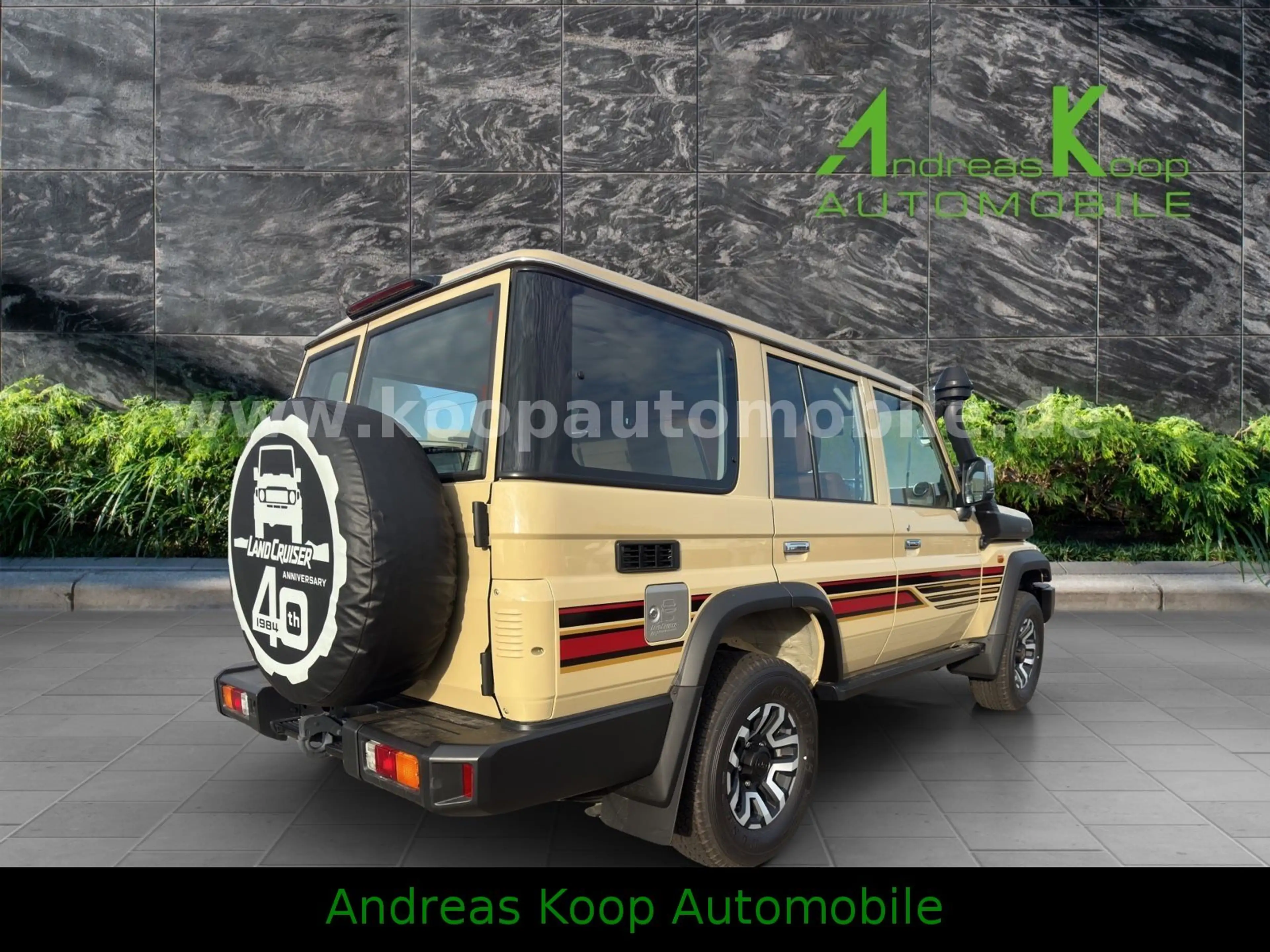 Toyota Land Cruiser GRJ 76 LX+ Automat Leder SOFORT — photo 3