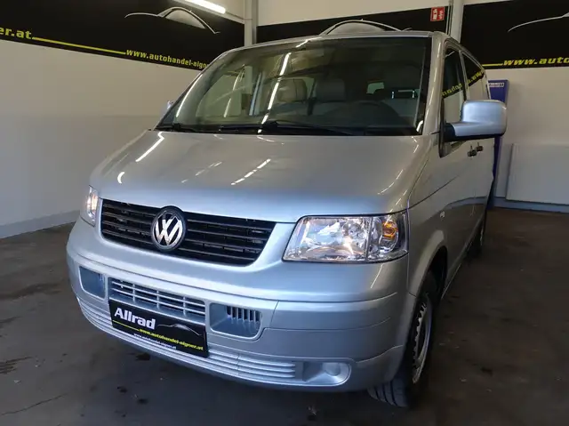 Volkswagen T5 Caravelle Caravelle 2,5 TDI 4motion D-PF