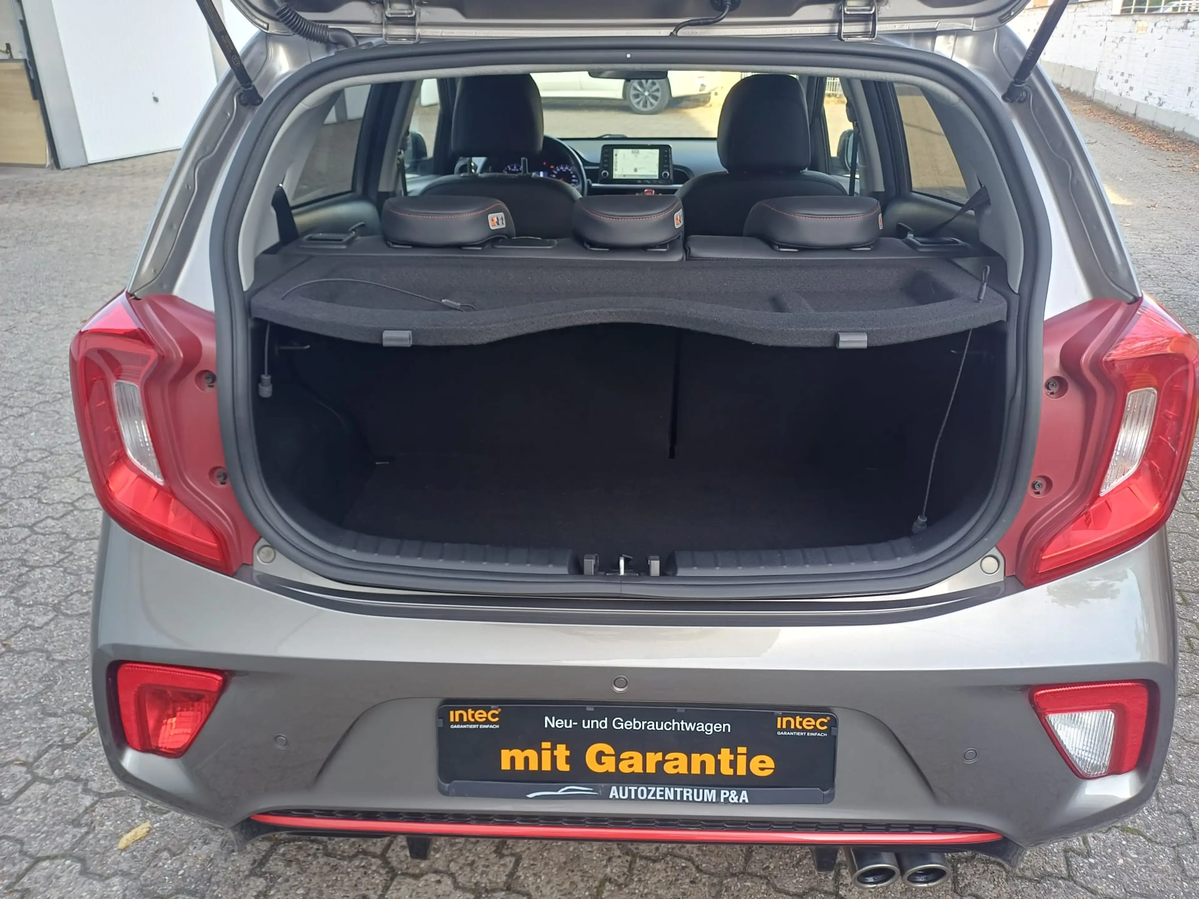 Kia Picanto GT-Line — photo 8