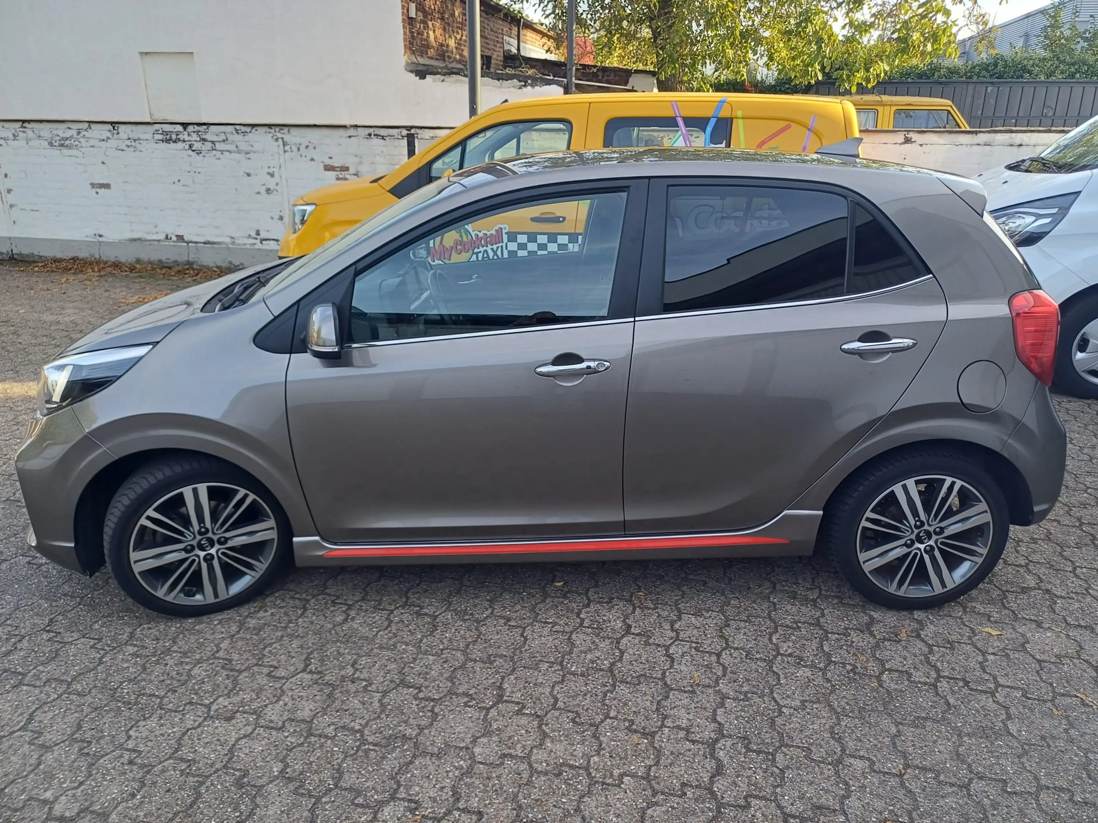 Kia Picanto GT-Line — photo 7