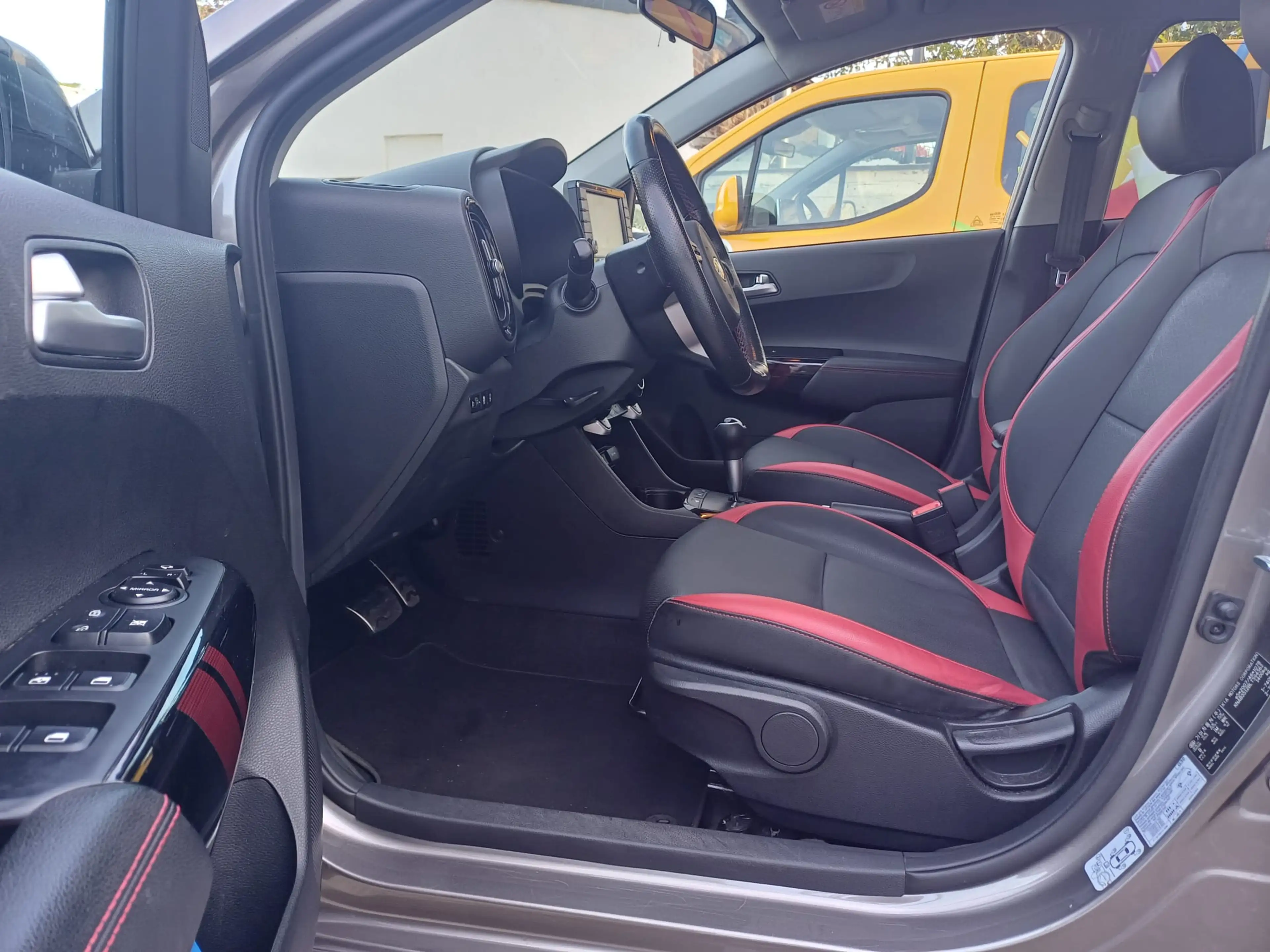 Kia Picanto GT-Line — photo 10
