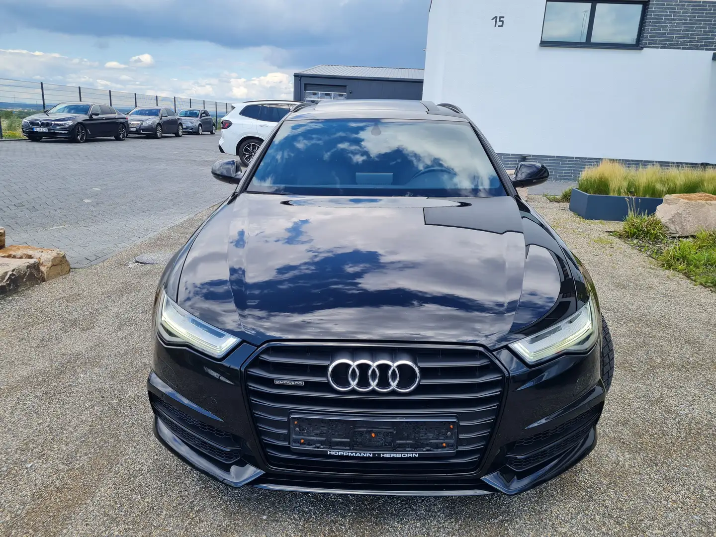 Audi A6 3.0 TDI clean diesel quattro S-Line Schwarz - 2