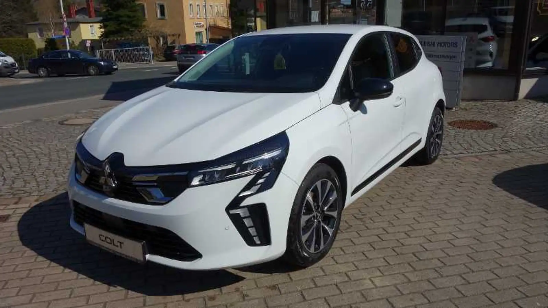 Mitsubishi Colt PLUS 1.0 T 6-Gang Kamera.Sitzhzg,Lenkrad beheizbar Weiß - 1